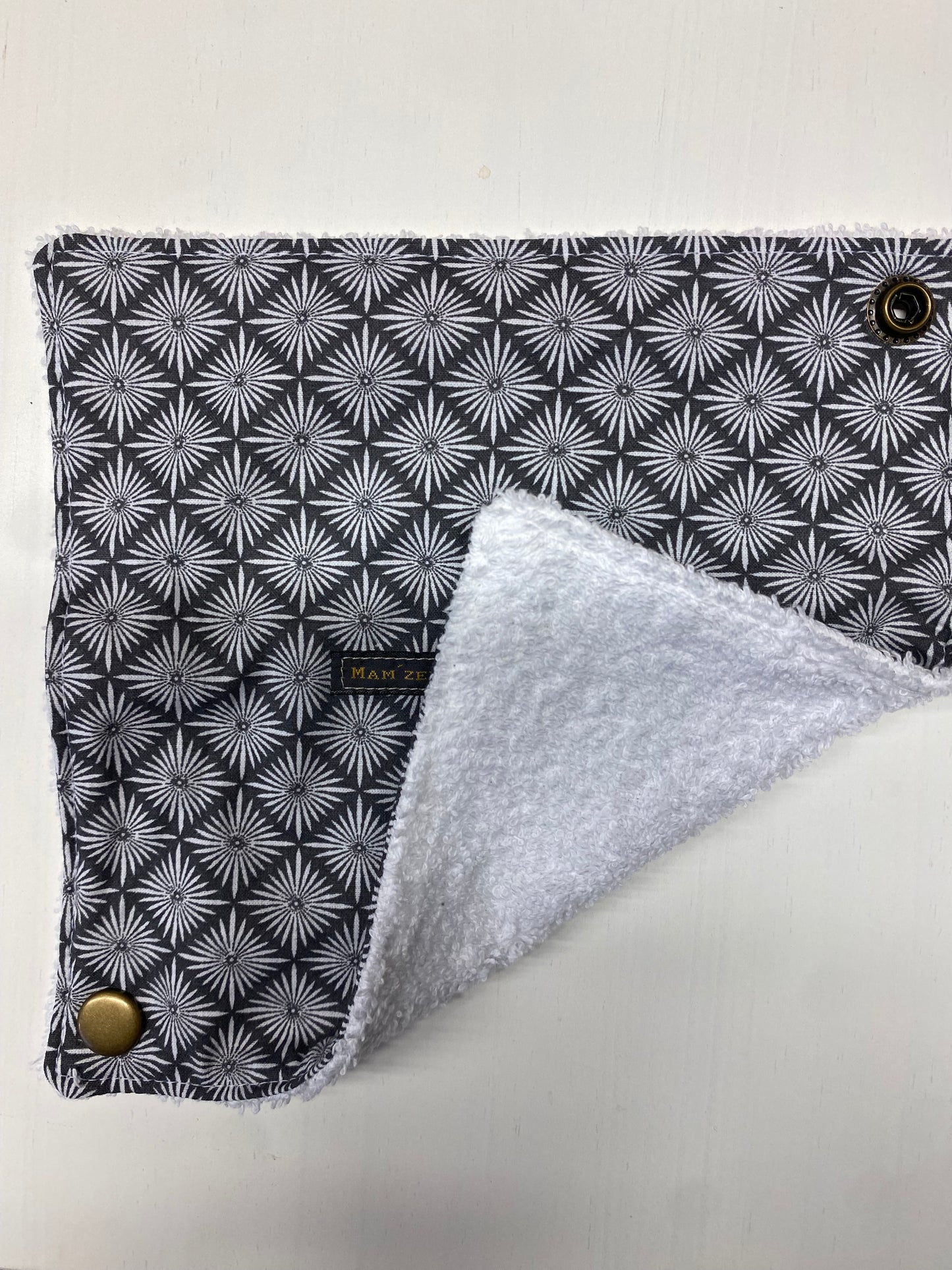 Pochette à Savon gris losanges blancs