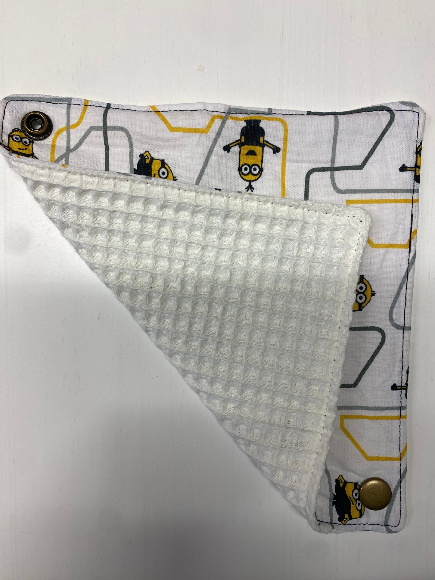 Pochette à savon minions nid d’abeilles