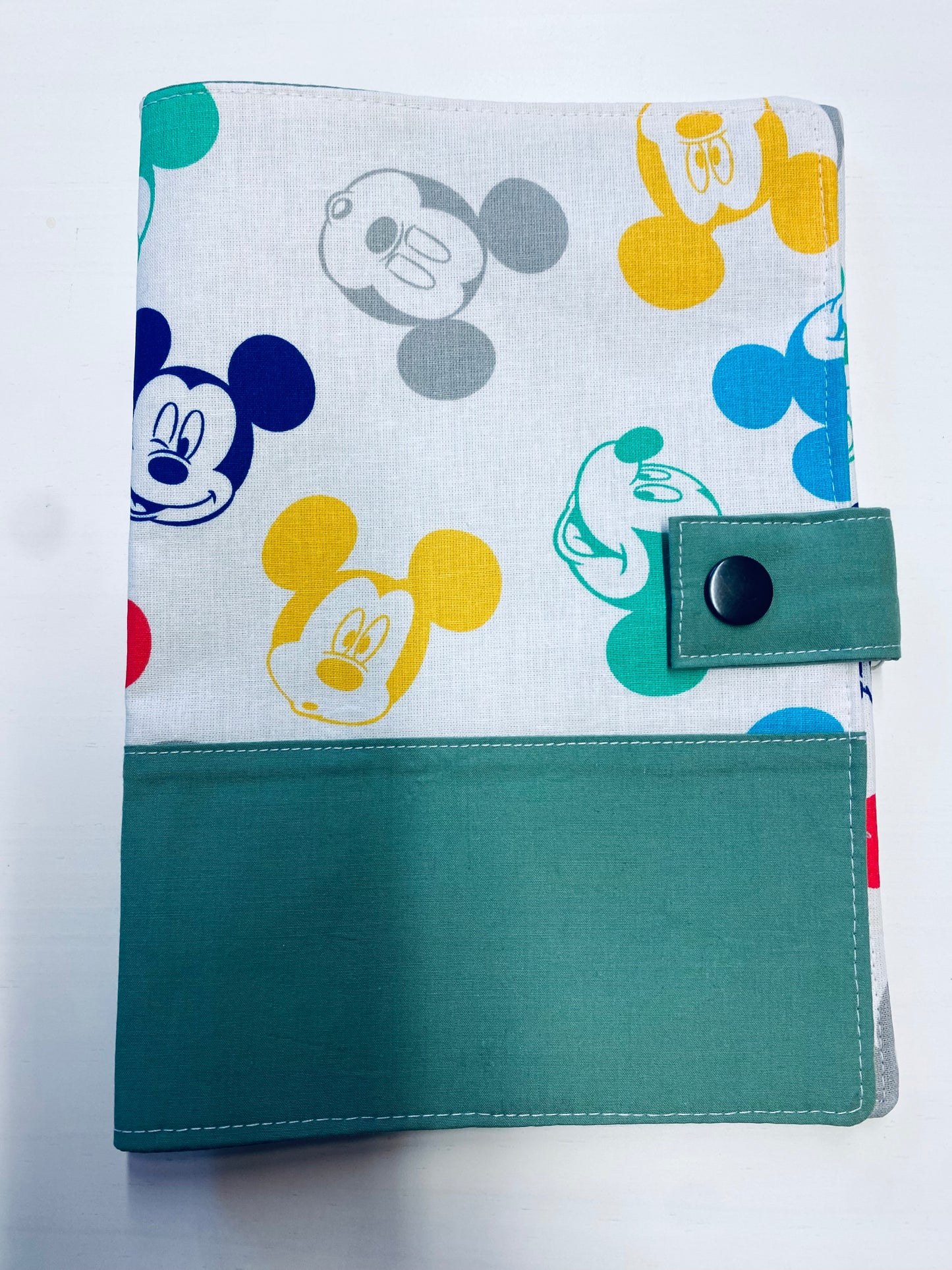 Protège carnet de santé Mickey