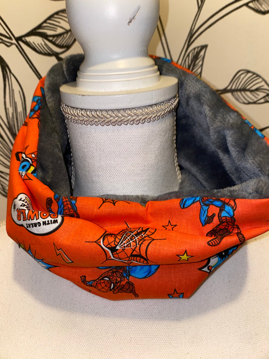 Snood Spiderman gris 6/8 ans