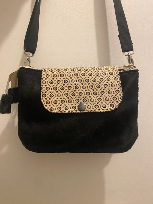 Sac pochette noir et beige